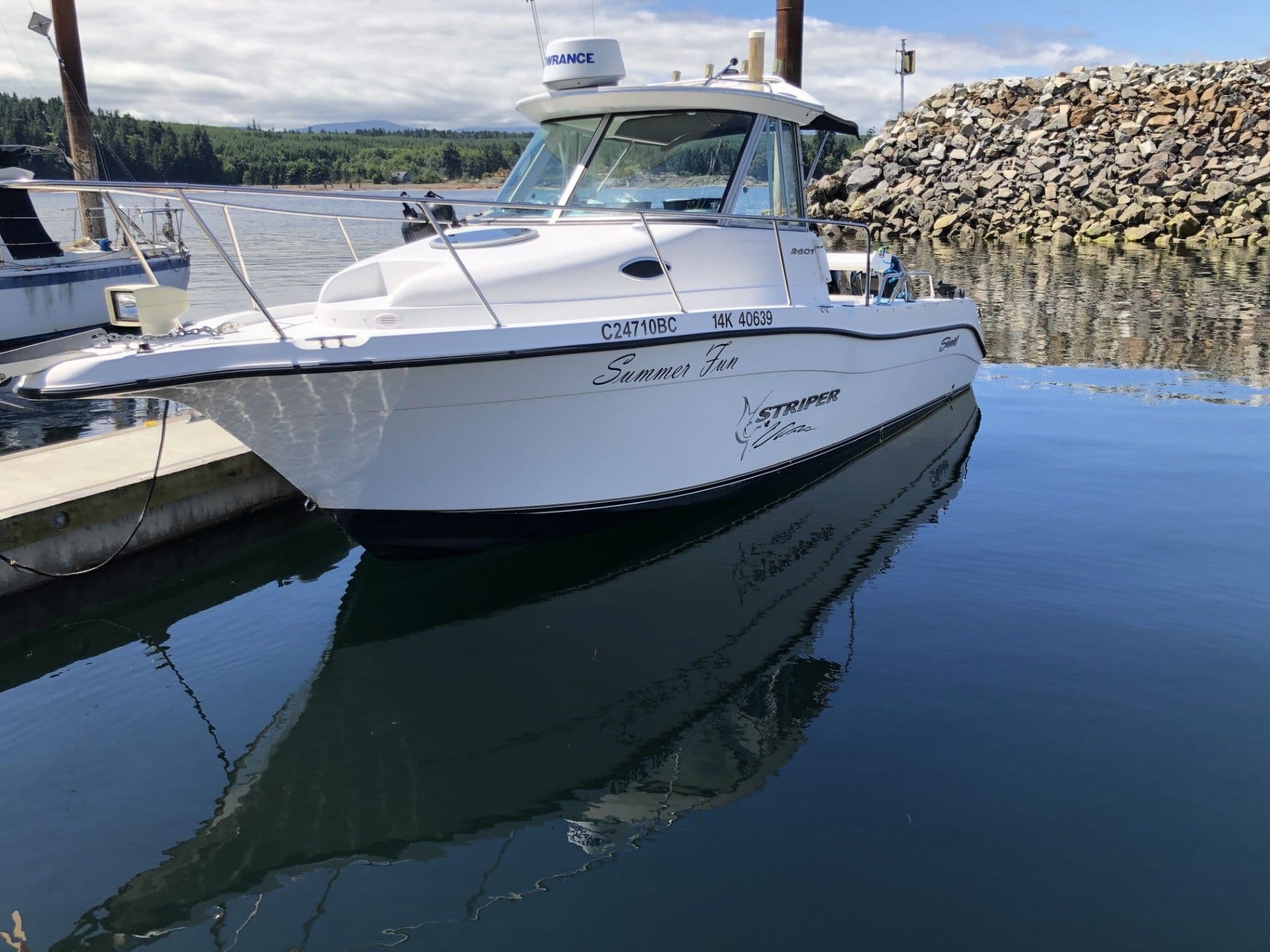 Summer Fun Charters and Tours Ltd. logo